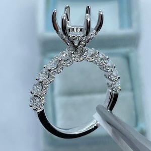 Diamond Setting, Round Diamond Semi Mount, 3D Diamond Solitaire Ring, Round Diamond Engagement Ring 18K White Gold
