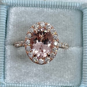 Morganite Ring, Oval Morganite Engagement Ring, Oval Morganite Halo Ring, Rose Gold Morganite Ring