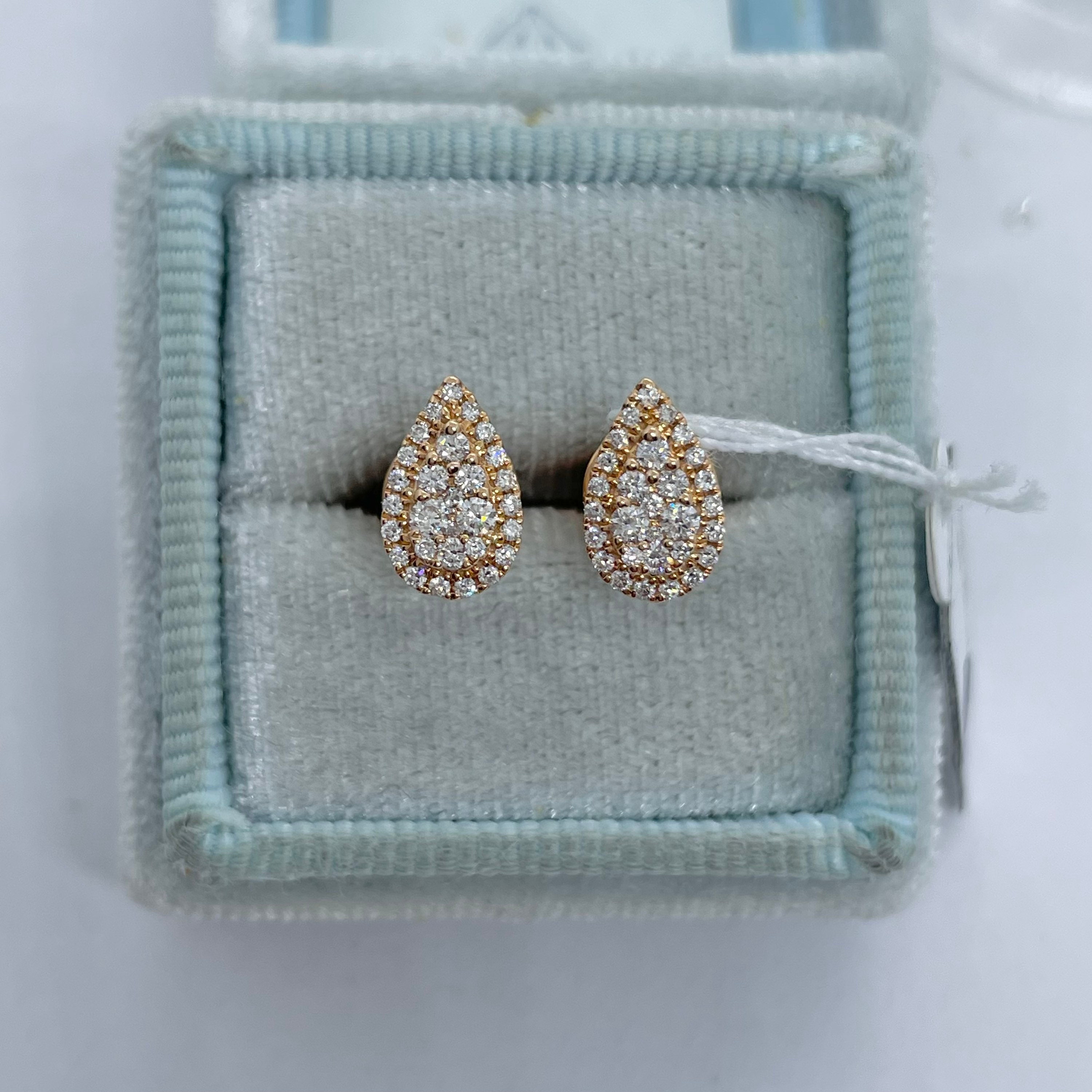 knecht nederlaag wanhoop Pear Diamond Earrings Dainty Pear Cut Diamond Studs 18K Rose - Etsy  Nederland
