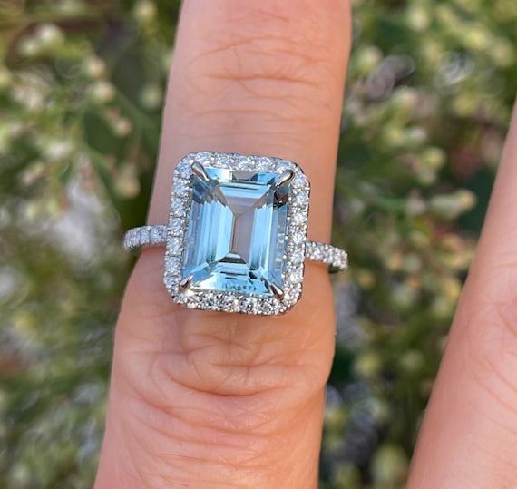 Details more than 89 14k gold aquamarine ring best - vova.edu.vn