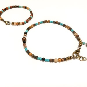 Set consisting of bracelet and anklet with toho seed beads, wood and stones
