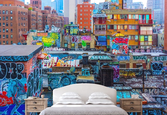 City outlet street art