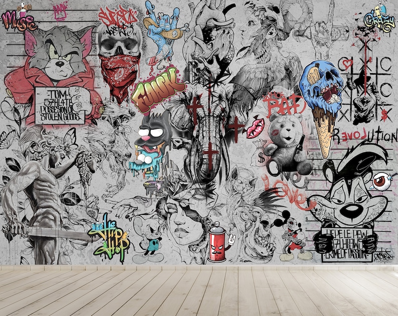 K&ouml;nnte beinhalten: Ein farbenfrohes und chaotisches Graffiti-Wandbild mit Cartoon-Charakteren wie Tom und Jerry, einem Sch&auml;del mit rotem Bandana, einem blauen Monster und einem Stinktier. Die Wand ist mit verschiedenen Graffiti-Tags und Symbolen bedeckt, darunter die W&ouml;rter "Revolution", "Liebe" und "The Hip Hop".