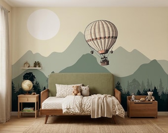 Mural de pared Montañas de Aventura con estampado de globos en el bosque, tonos neutros, para habitación infantil o sala de juegos.