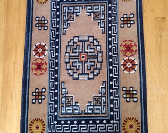 アート・デザイン・音楽 THE WOVEN MYSTERY  OLD TIBETAN RUGS アート・デザイン・音楽 THE WOVEN MYSTERY OLD TIBETAN RUGS