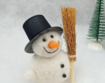Hand-felted snowman – winter decoration figure street sweeper | Felt Christmas decoration tree ornament