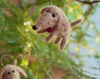 Hand-felted Dachshund Christmas Ornament – ​​Cute Mini Felt Dog Pendant, Christmas Dachshund | Dog Lover Decoration, Gift Tag