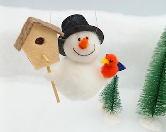 Hand-felted snowman – winter decoration figure birdhouse | Felt Christmas tree decoration