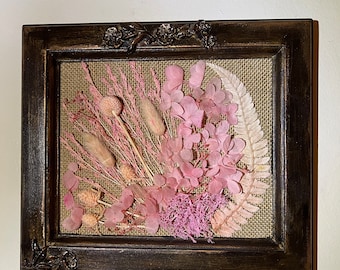 Real Pressed Flowers in a Handmade Wooden Frame, Botanical Wall Decor, Framed  Flowers, Hanging Frame, Dried Flowers in a Frame.