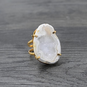 Natural White Sparking Druzy Geode Rings, 24k Gold Electroplated Adjustable Statement Ring 5647