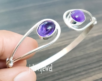 Amethist armband: 925 sterlingzilveren manchet met paarse steen