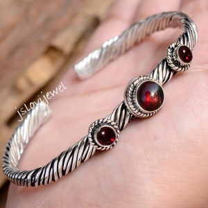 Effy - Etsy Canada