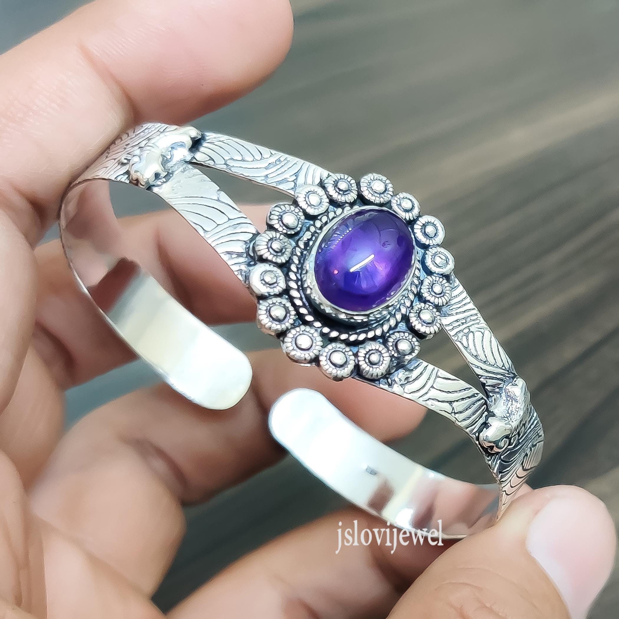 ブレスレット Multifaceted Purple Crystals Cuff Bracelet Swarovski Crystal 