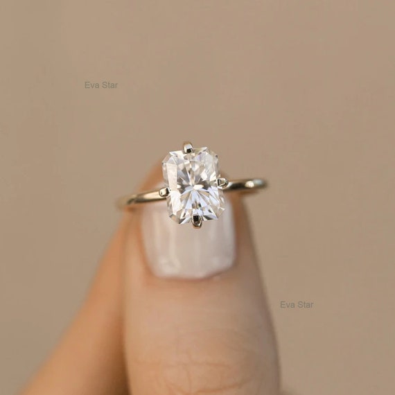 2.5 CT Lab Grown Diamond Engagement Ring, Radiant Cut F/VS2 IGI