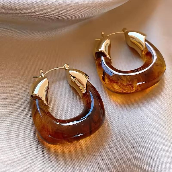 Trendy Transparent Resin Geometric Irregular Acrylic Chunky Hoop Earrings, Available in 5 Colors