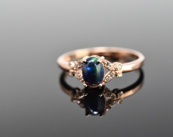 Ring Australian Black Opal, roséverguld sterlingzilver, zirkonia-accenten