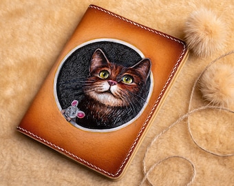 Cat wallet, Leather passport wallet. Hand-tooled wallet. Pet portrait passport cover, Cat passport cover, custom cat portrait from foto.