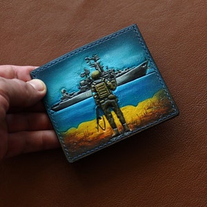 Kartenhalter Ukraine Briefmarken Kriegsschiff go f**k yourself. Kriegsschiff Moskwa Briefmarke. Ukrainischer Patriot Geldbeutel Limitierte Auflage