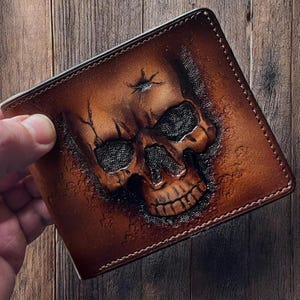 Carteira de caveira, carteira de couro genuíno, carteira personalizada, carteira personalizada, carteira de motociclista, carteira masculina, pintada à mão, entalhe em couro,