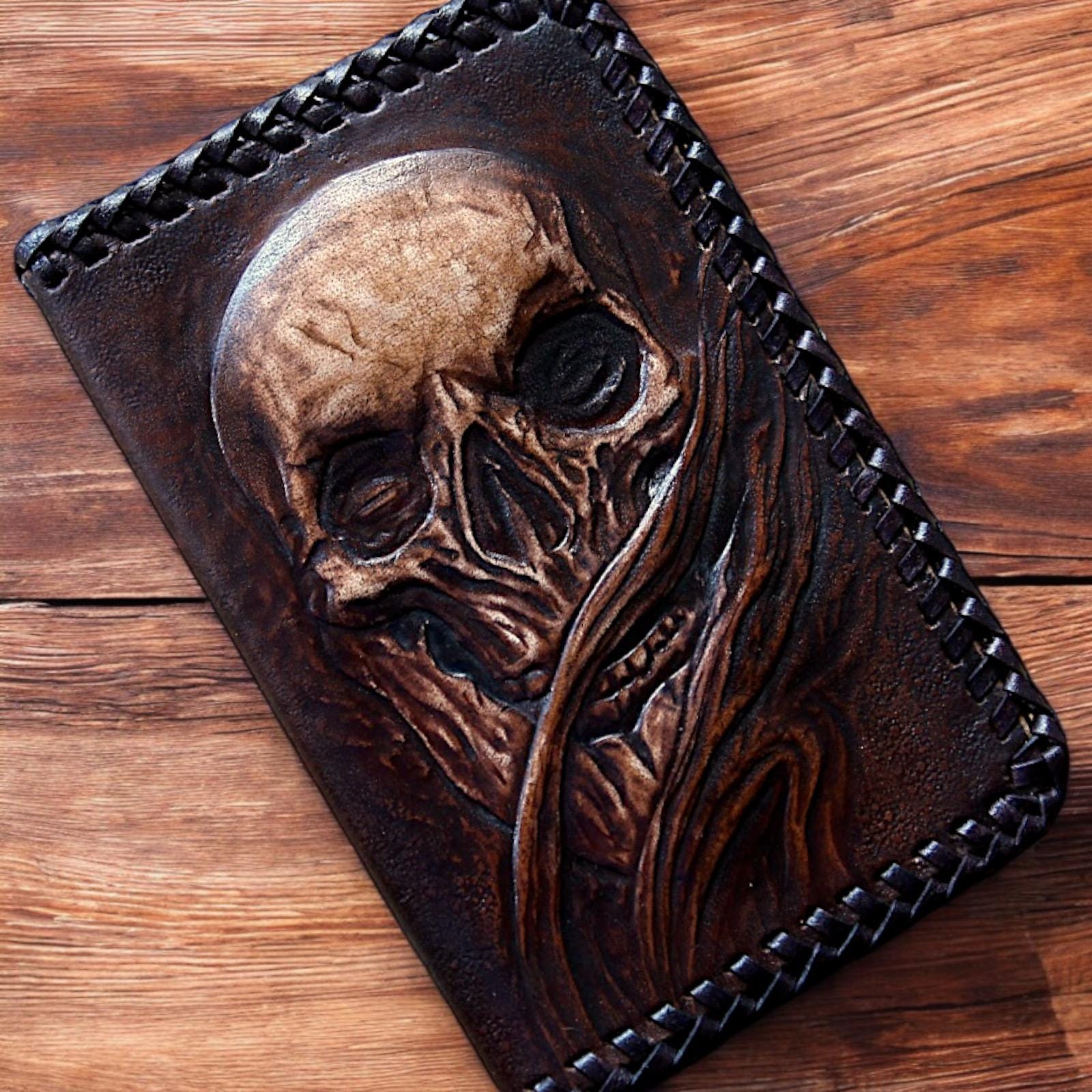 Geldbörse Herren Mit Kette Echt Leder Geldbörse Querformat Mit Totenkopf- Motiv & RFID Schutz Querformat Portemonnaie