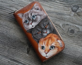 Pet portrait long leather wallet. Cat wallet. Custom cat portrait from foto. Hand painted cash envelope leather gift for pet owner.
