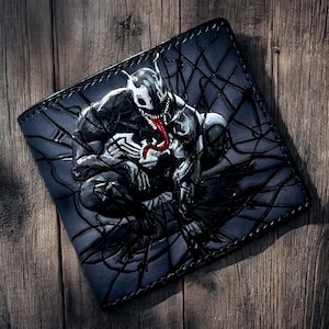 Cartera de Venom. Cartera de piel de superhéroe, cartera de películas y cómics. Regalos únicos. Cartera de piel personalizada. Regalo de cumpleaños para niño