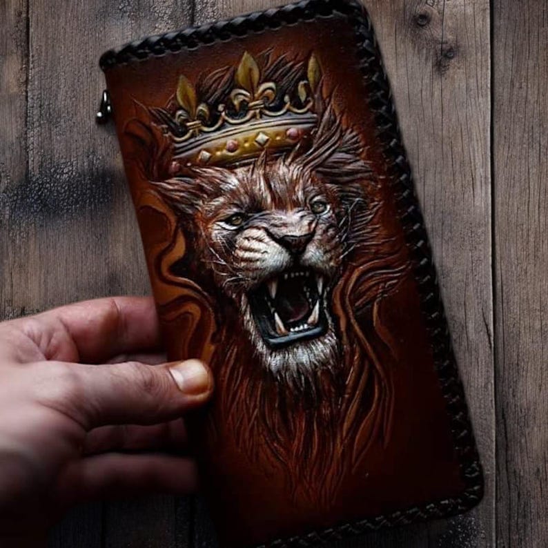 Cartera de león Cartera de cuero Cartera larga para hombre Cartera hecha a mano, cartera tallada, cartera personalizada, regalo para hombre. Cartera de Ucrania. Regalos para novios imagen 1