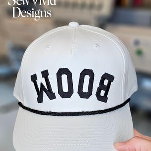 Gorra con texto personalizado al revés / Gorra de camionero bordada / Gorra snapback 258 con cuerda / 5 paneles / Crea tu propia gorra personalizada / Gorras con cuerda personalizadas White