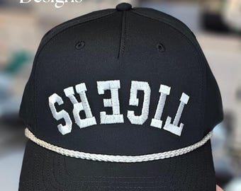 Gorra con texto personalizado al revés / Gorra de camionero bordada / Gorra snapback 258 con cuerda / 5 paneles / Crea tu propia gorra personalizada / Gorras con cuerda personalizadas