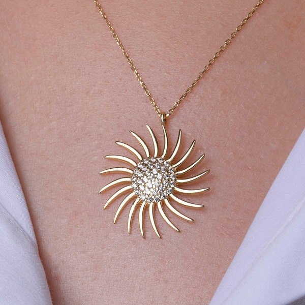 14K Gold Sun Necklace, Sun Pendant, Gift For Her, Handmade Jewelry, Dainty Necklace , 14K Sun Choker, 14k Sun Charm, Christmas Gift