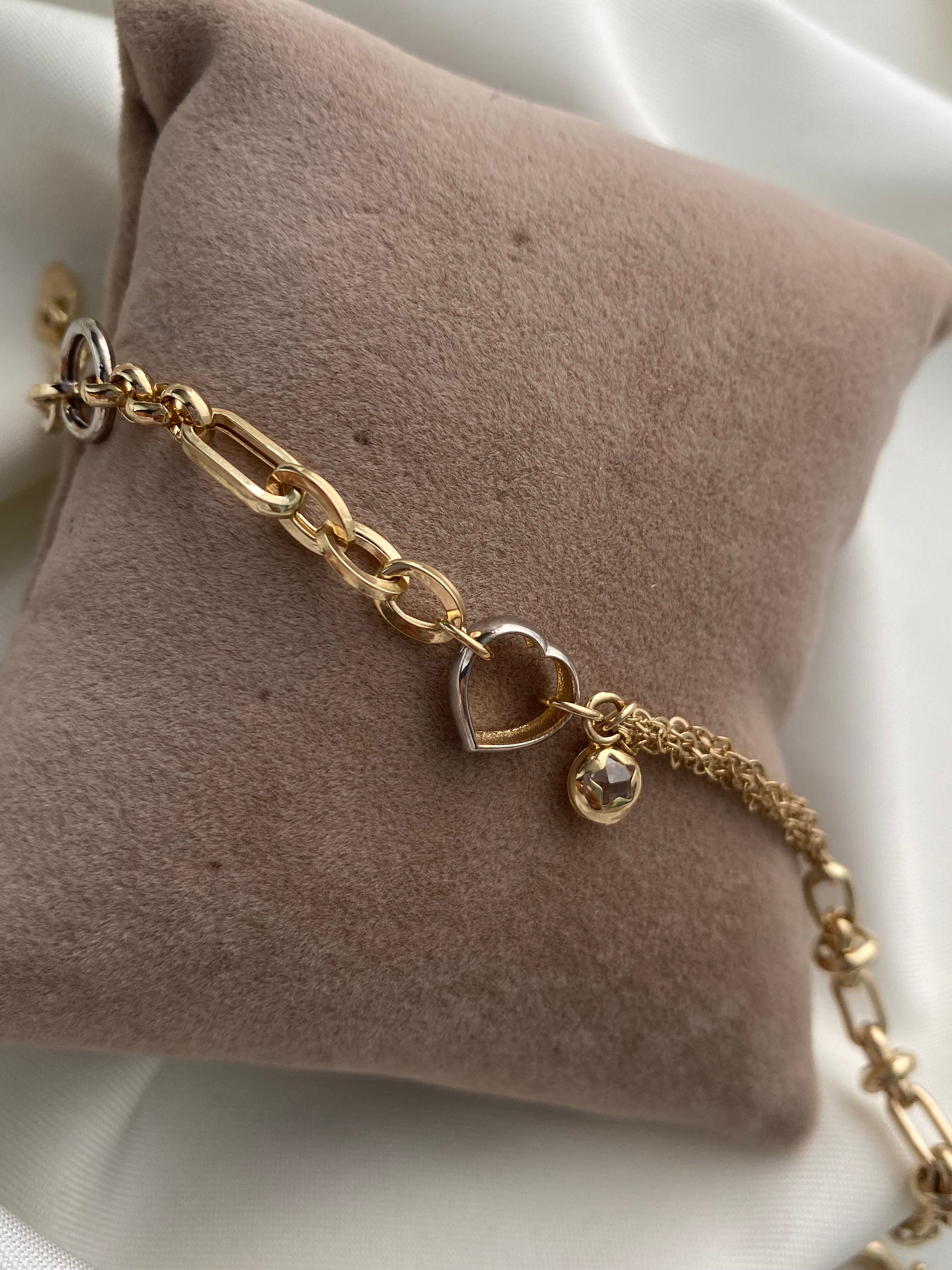 Tiffany open 2024 heart bracelet gold