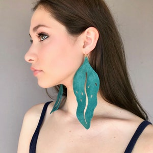 Large green leaf earrings, statement boho earrings, XL emerald green leather earrings, long green earrings