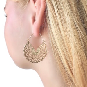 Gold filigree earrings, gold gipsy earrings, laser cut hoop earrings, boho filigree earrings