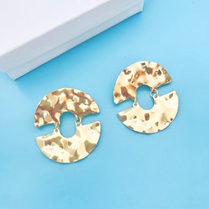 Gold arch earrings, modern earrings, golden hoop earrings, contemporary earrings, statement earrings
