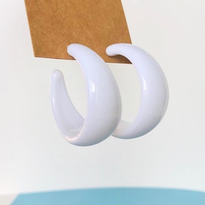 White hoop earrings, acrylic hoops, white geometric earrings, statement hoops, white earring, minimalist earrings, lightweight earrings,
