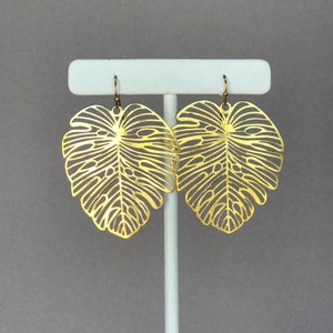 Large monstera leaf filigree earrings, gold leaf statement earrings, boho lief earrings, plant earrings