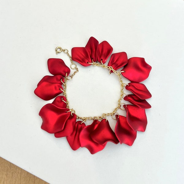 Red petal bracelet, statement leaf bracelet, acrylic bracelet, boho bracelet, fashion bracelet, bracelets, gift for her, floral bracelet,