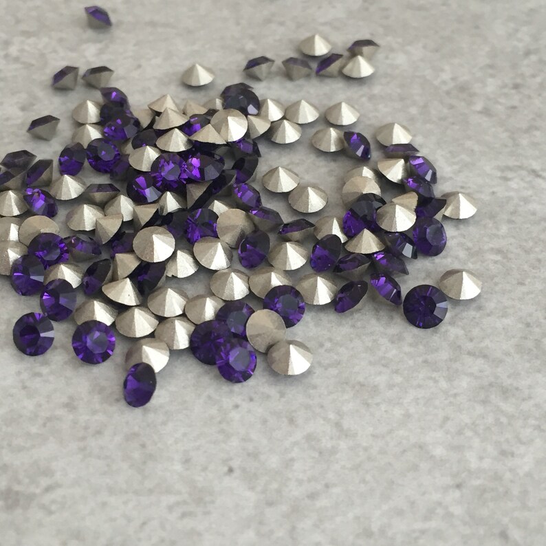 18ss 4.3mm Crystal Clear Swarovski Chaton Pointed Back Rhinestone 1088 12 pieces