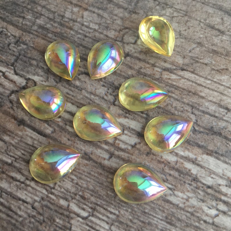 cabochons Jonquil AB 15x11mm vintage pear shape flat back unfoiled glass Bombe cabs 6 pieces BV-0468