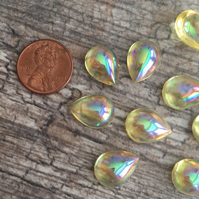 cabochons Jonquil AB 15x11mm vintage pear shape flat back unfoiled glass Bombe cabs 6 pieces BV-0468