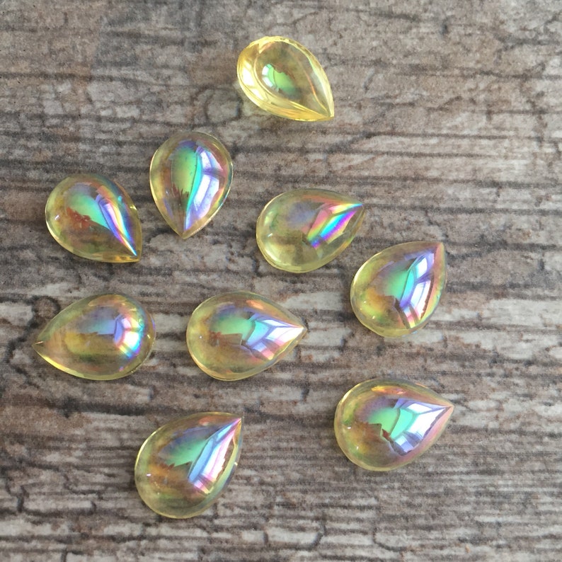 cabochons Jonquil AB 15x11mm vintage pear shape flat back unfoiled glass Bombe cabs 6 pieces BV-0468