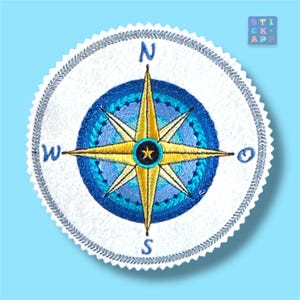 Windrose – maritime Stickapplikation in Wunschfarben und Größen – Aufnäher zum Aufbügeln oder Annähen