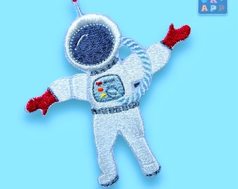 Astronaut (embroidery appliqué) in desired colors and three sizes, also as a pendant