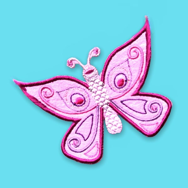Schmetterling und Wunschfarben (Stickapplikation)