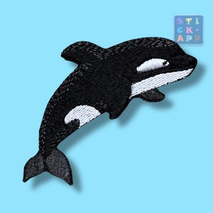 Orca (Killerwal) Stickapplikation – 2 Größen – Wunschfarben – Aufnäher für Kleidung, Schultüte, Turnbeutel & Co.
