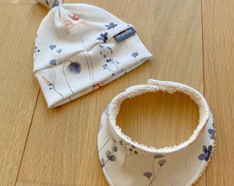 Set knotted hat and bib 0-3 months, baby hat, knotted hat, bib, drool bib, baby bib, baby set, hat boy, hat girl, hat baby