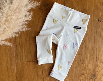 Babyleggings mit Herzenmuster, Leggings Baby, Babyleggings, Hose Baby, Babyhose, Hose Mädchen, Herzenmuster, Mädchenhose, Herzen, Geschenk