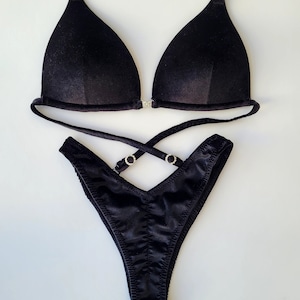 Base suit, Fitness Bikini suit.  SW Bikiki.  Bikini Contest.  Posing suit.  Figure suit.  IFBB pro.  Bodybuilding, Triangle Bikini