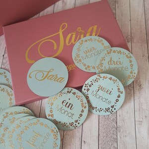 Babys erstes Jahr " Meilensteinkarten für jedes Monat aus Holz handgefertigt ;Geschenkidee zur Geburt ,Babyparty
