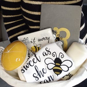 Personalisiertes Mama to be Geschenkbox  "Biene" Mama&Baby perfekt für die Wärme Saison Geschenkideen Neugeborenes Baby personalisiert